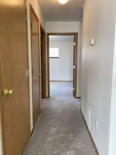 145 N 18th E, Mountain Home, ID 83647 photo 12