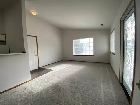 145 N 18th E, Mountain Home, ID 83647 photo 6