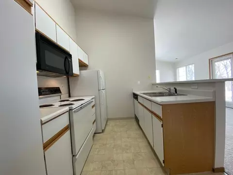 145 N 18th E, Mountain Home, ID 83647 photo 10