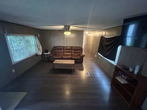 1771 Hodgenville Rd, Elizabethtown, KY 42701