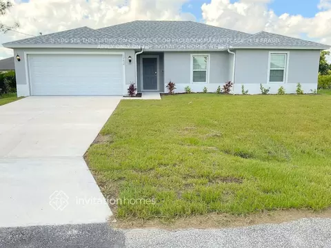 12132 Appleberg Cir, Port Charlotte, FL 33981