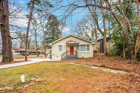 1925 Hooper St, Decatur, GA 30032