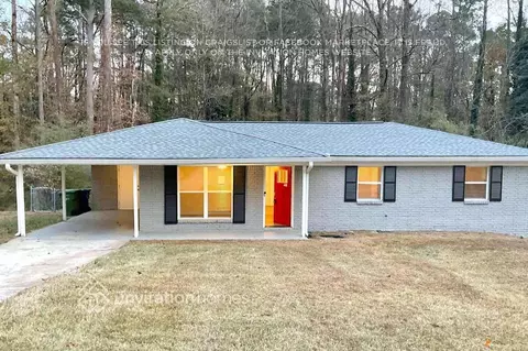 4422 Lovridge Dr SW, Atlanta, GA 30331