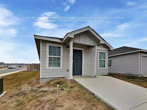 8230 Piedra Medina, San Antonio, TX 78252