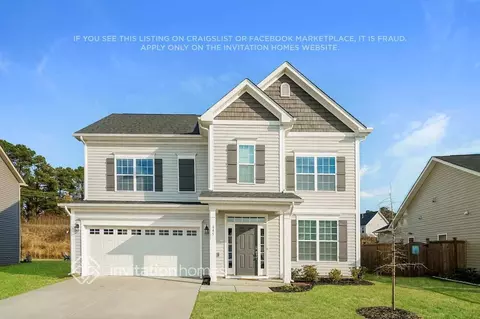 845 Lakemont Dr, Clayton, NC 27520