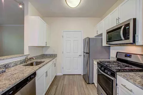 21799 Crescent Park Sq, Broadlands, VA 20148 photo 18