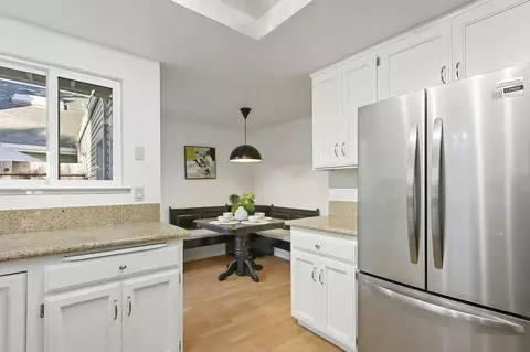 325 E 8th St, Davis, CA 95616