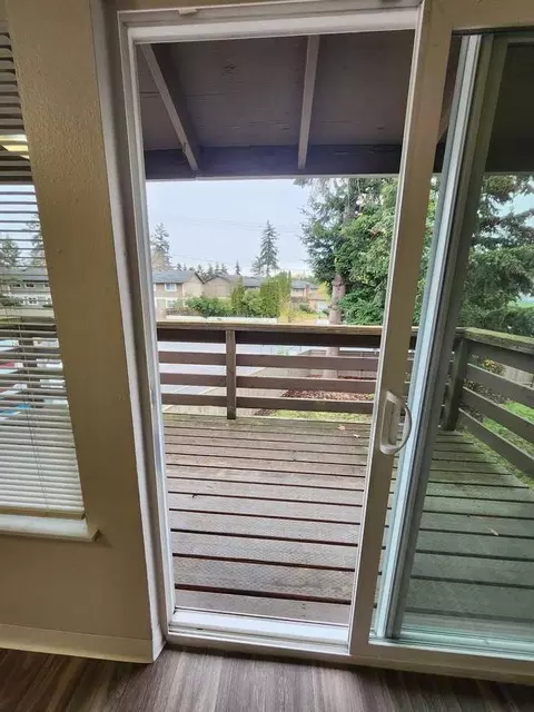 10108 Sales Rd S, Lakewood, WA 98499