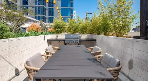 1120 S Grand Ave, Los Angeles, CA 90015 photo 40