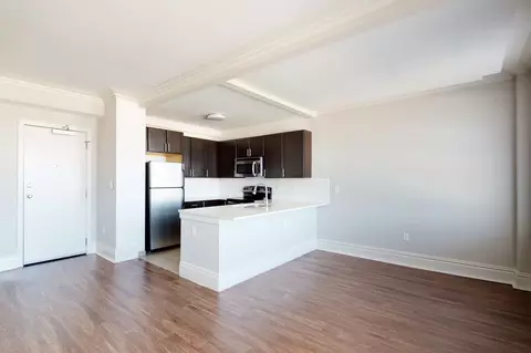 214 E Armour Blvd, Kansas City, MO 64111 photo 5