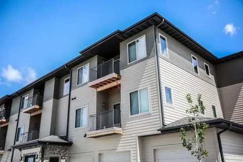 3721 W Capital Ave, Grand Island, NE 68803