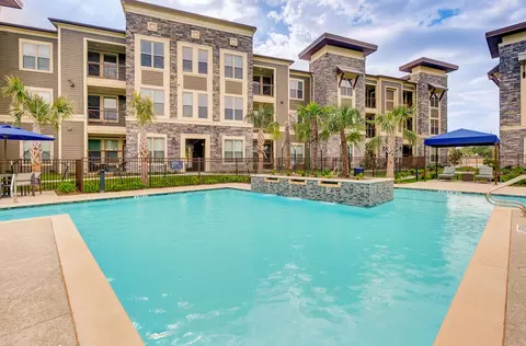 13802 Napoli Dr, Houston, TX 77070 photo 2