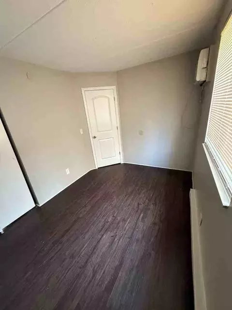3647 Northdale Pl, Cincinnati, OH 45213