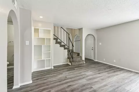 507 Cora St, Arlington, TX 76011 photo 10