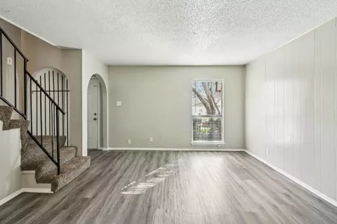 507 Cora St, Arlington, TX 76011 photo 13