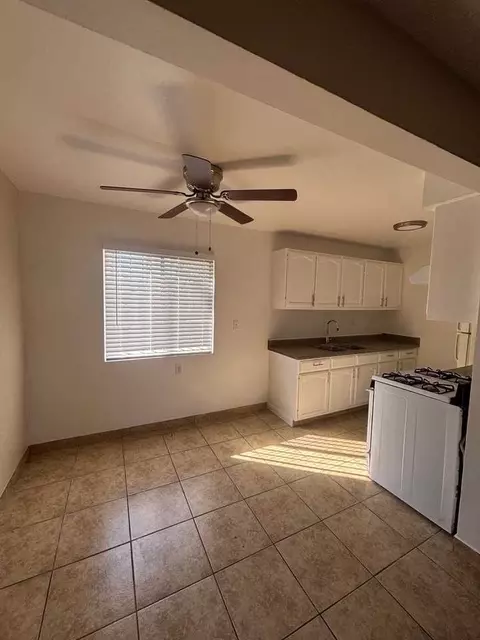 1765 Magnolia Ave, Long Beach, CA 90813 photo 4