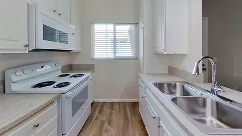 7830 Stalmer St, San Diego, CA 92111