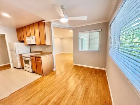 1010 Noel Dr, Menlo Park, CA 94025