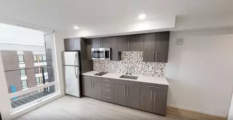 5512 17th Ave NW, Seattle, WA 98107