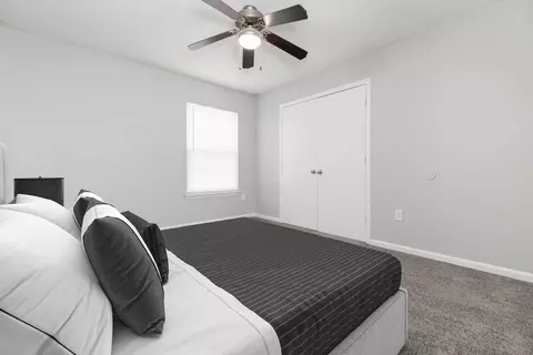 10425 Wheatside Dr, Charlotte, NC 28262 photo 12