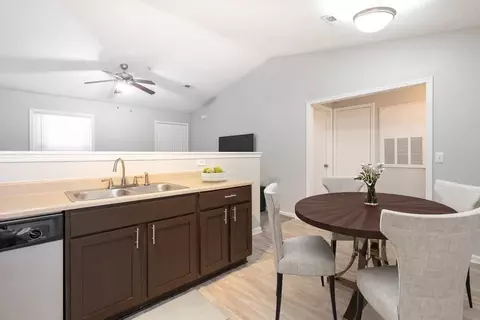 10425 Wheatside Dr, Charlotte, NC 28262 photo 18