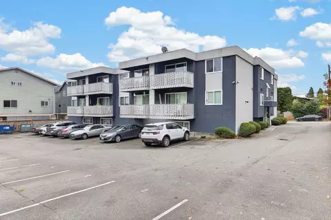 912 N 96th St, Seattle, WA 98103 photo 10