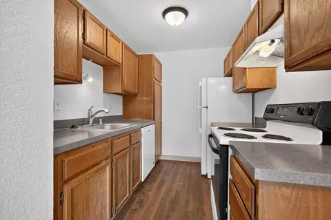 912 N 96th St, Seattle, WA 98103 photo 14