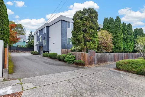 912 N 96th St, Seattle, WA 98103 photo 12