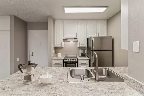 12091 Bayport St, Garden Grove, CA 92840 photo 4