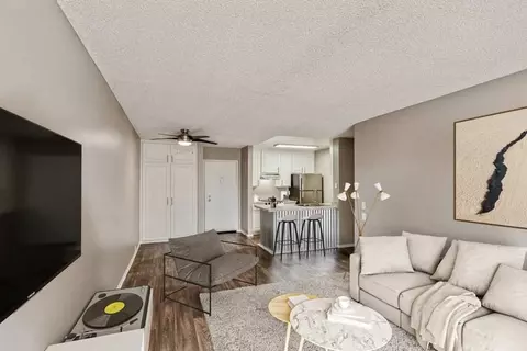 12091 Bayport St, Garden Grove, CA 92840 photo 2