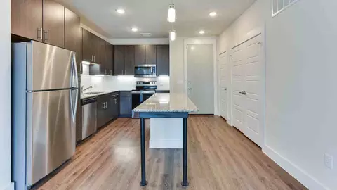 601 W St Johns Ave, Austin, TX 78752 photo 7