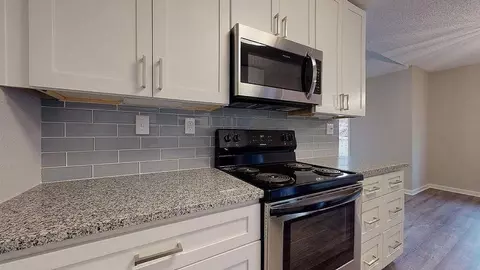 3256 Medlock Bridge Rd, Peachtree Corners, GA 30092
