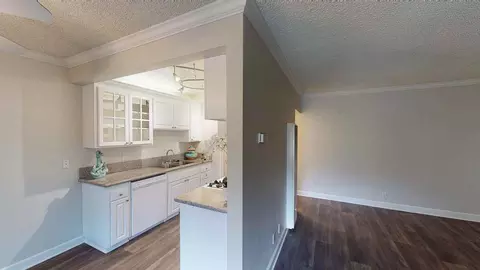 17052 Green Ln, Huntington Beach, CA 92649