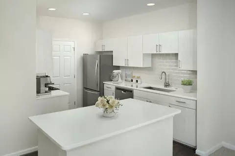 43805 Stoney Brook Sq, Lansdowne, VA 20176 photo 2