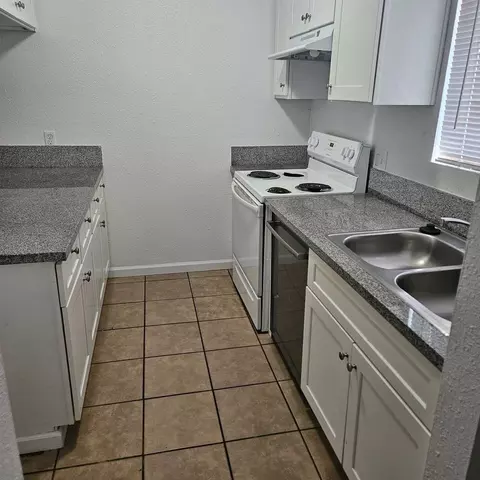 5101 Marsha St, Bakersfield, CA 93309