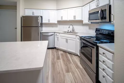 202 N Hamilton St, Madison, WI 53703
