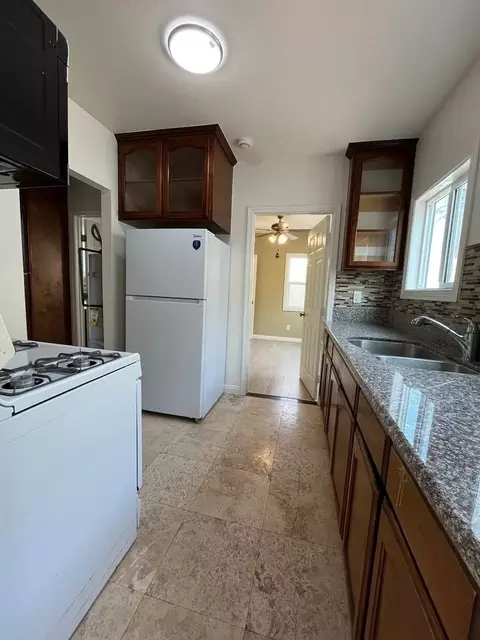 5217 5221 12 Denker Ave, Los Angeles, CA 90062