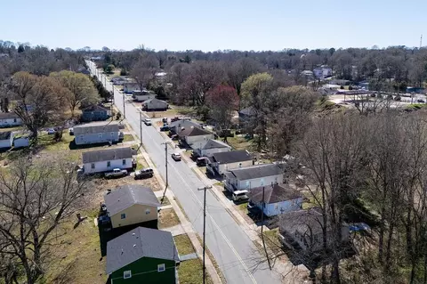 1404 N York St, Gastonia, NC 28052