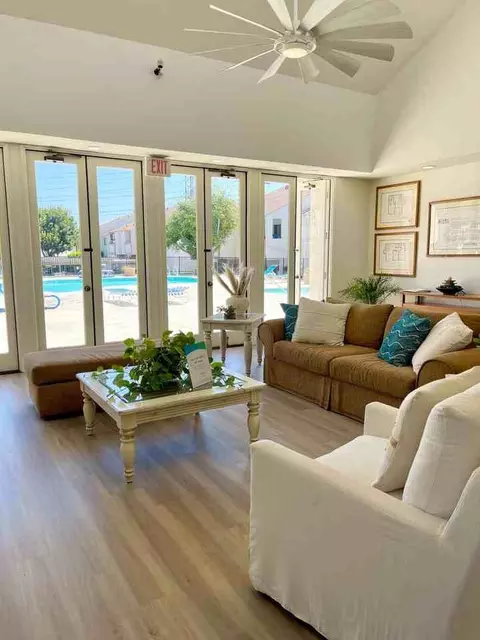 1207 S El Camino Real, Oceanside, CA 92054 photo 4