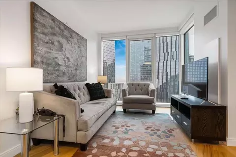 625 W 57th St # W, New York, NY 10019