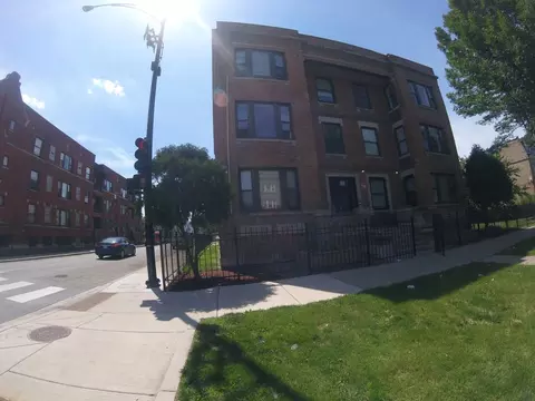 5700 S Michigan Ave, Chicago, IL 60637