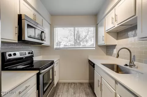 1645 N Date, Mesa, AZ 85201