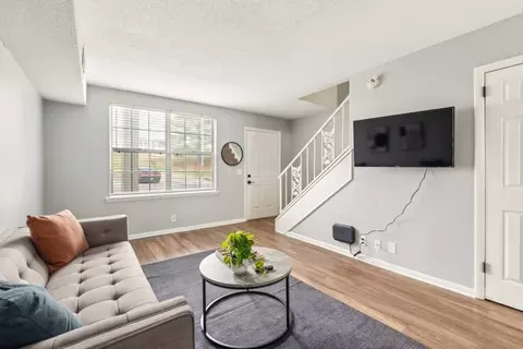 Whispering Hills Ct, Nashville, TN 37211