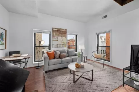 964 Pavilion St, Cincinnati, OH 45202
