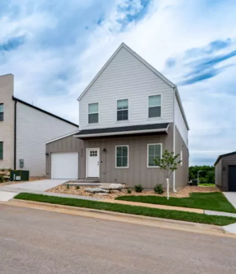 5773 Trailside Cir W, Springfield, MO 65810