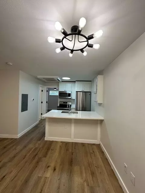 425 N Rosemont Ave, Dallas, TX 75208