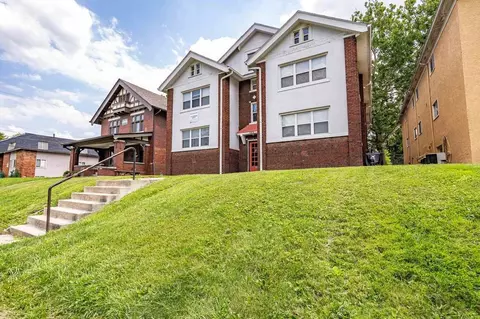 299 E 15th Ave, Columbus, OH 43201