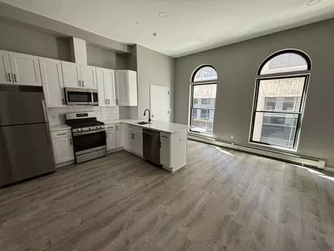 37 Center St, New Haven, CT 06510