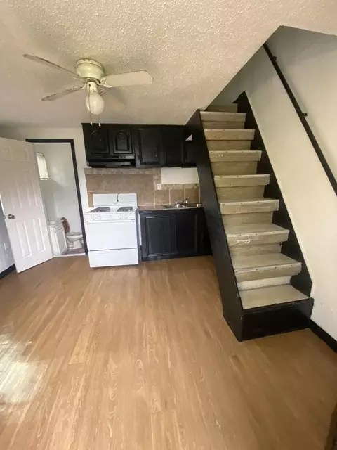 605 Gazin St, Houston, TX 77020