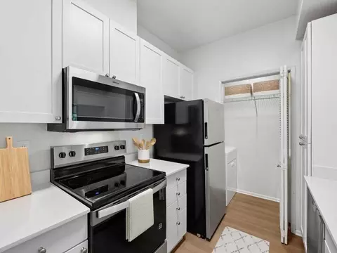 7904 Fall Creek Rd, Dublin, CA 94568 photo 3
